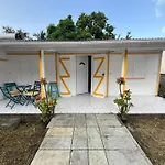 Maison De 3 Chambres A Pointe-Noire Avec Jardin