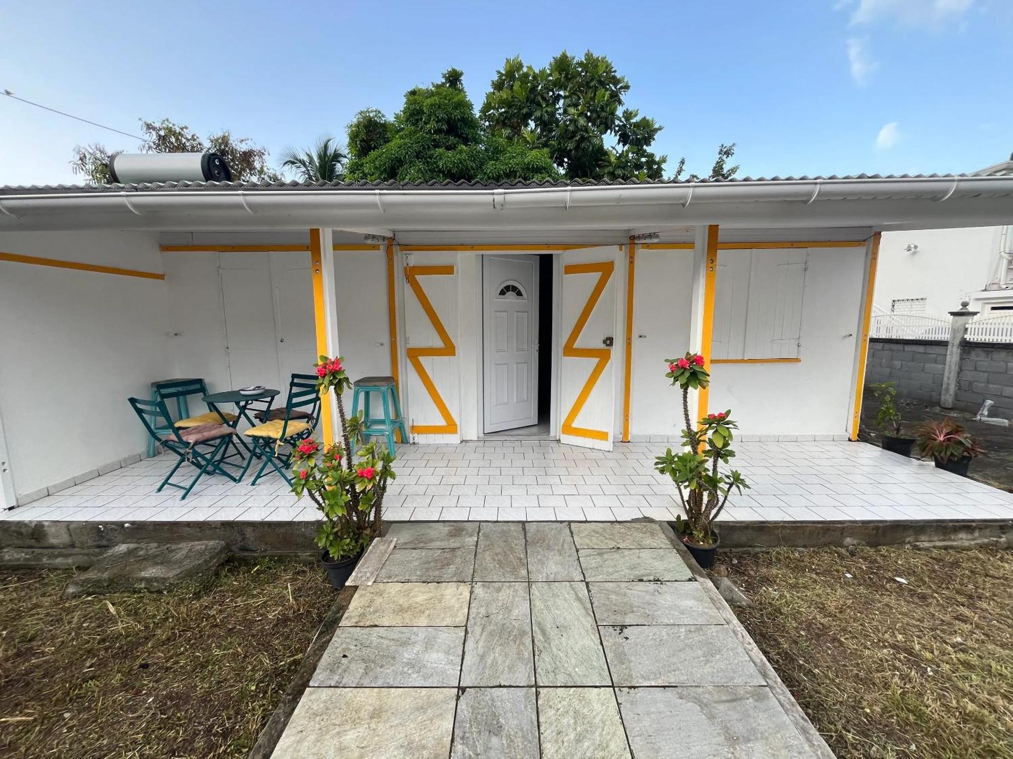 Maison De 3 A Avec Jardin Pointe-Noire